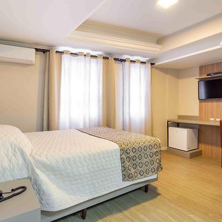 Hotel Dom Rafael Executivo Санта-Марія Екстер'єр фото