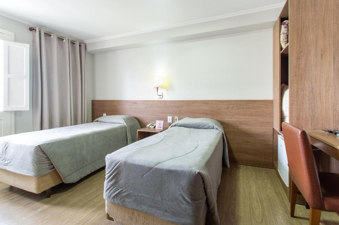 Hotel Dom Rafael Executivo Санта-Марія Екстер'єр фото